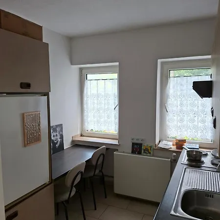 Ruhige Fuer 6 Personen * Aquisgrà